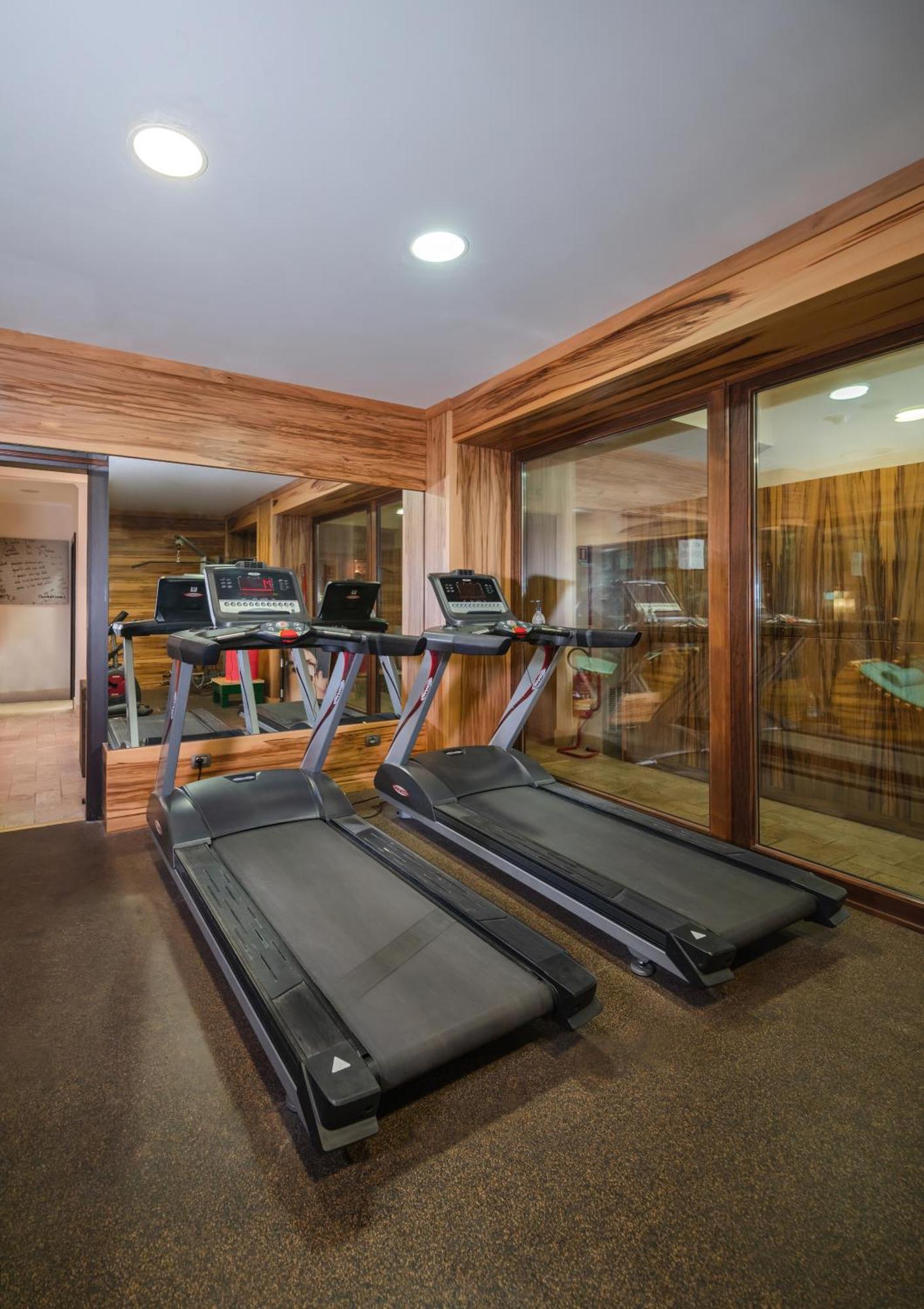 Ovindoli Park Hotel & Spa Ngoại thất bức ảnh