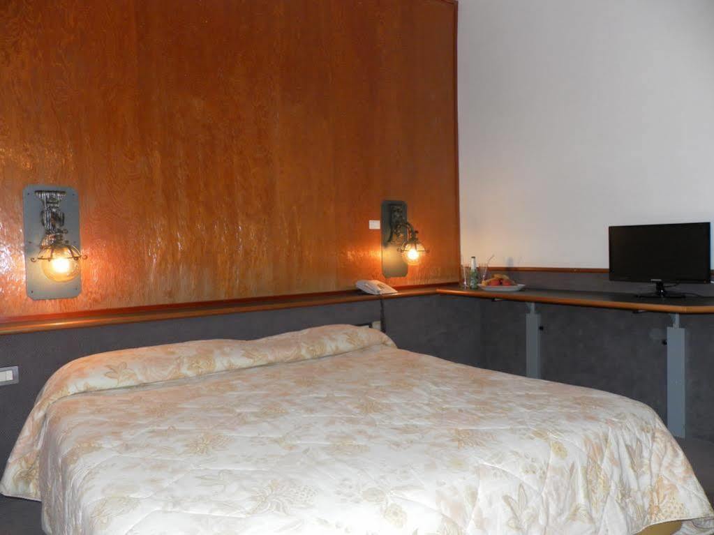 Ovindoli Park Hotel & Spa Ngoại thất bức ảnh